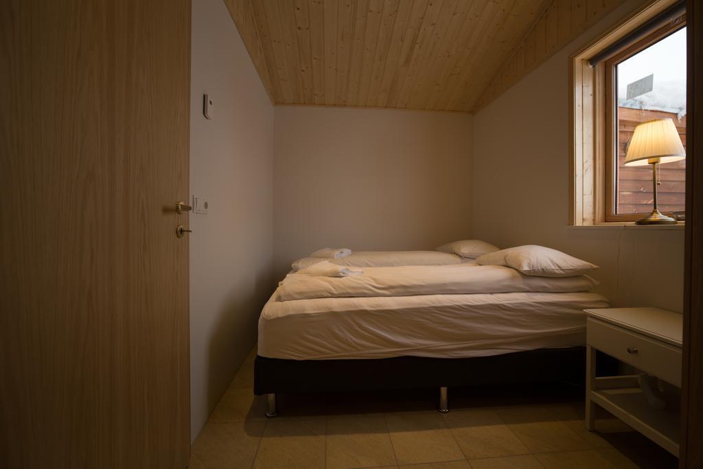 Dimmuborgir Guesthouse Міватн Екстер'єр фото