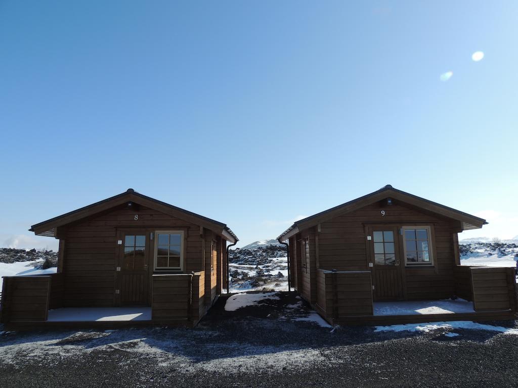 Dimmuborgir Guesthouse Міватн Екстер'єр фото