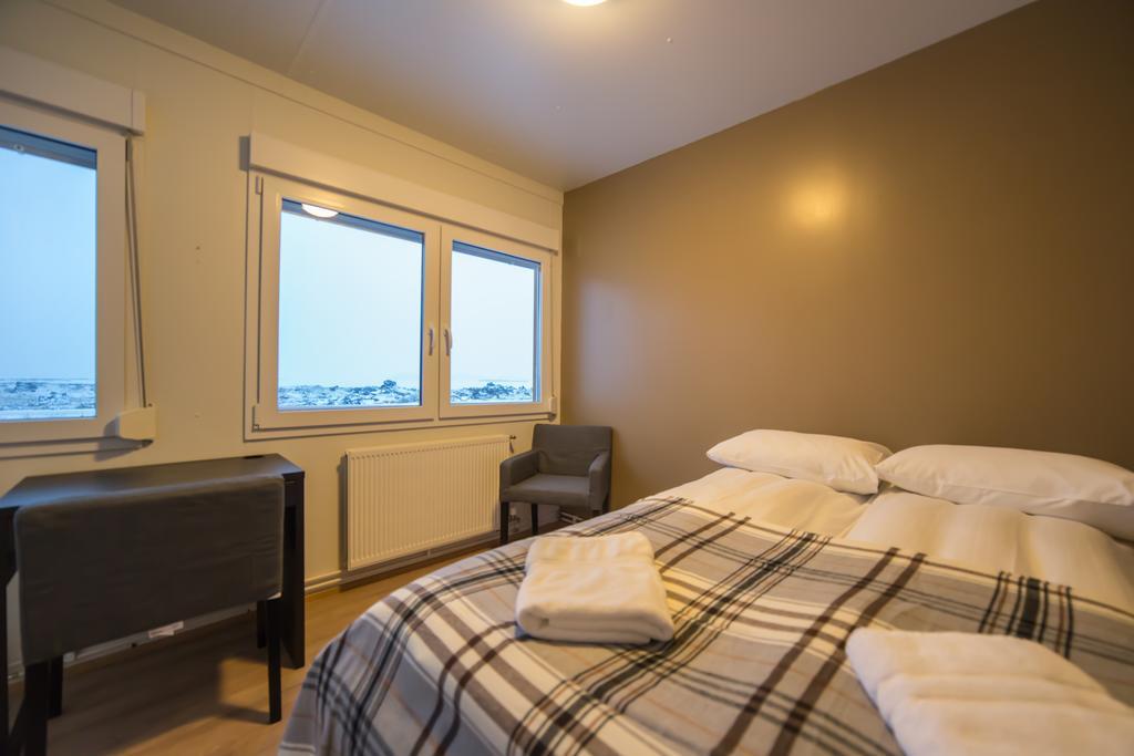 Dimmuborgir Guesthouse Міватн Екстер'єр фото